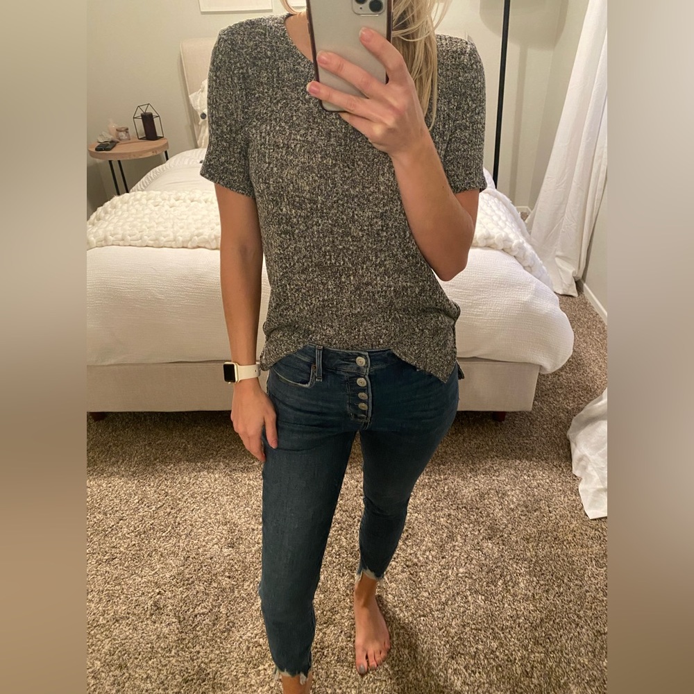 Gray top